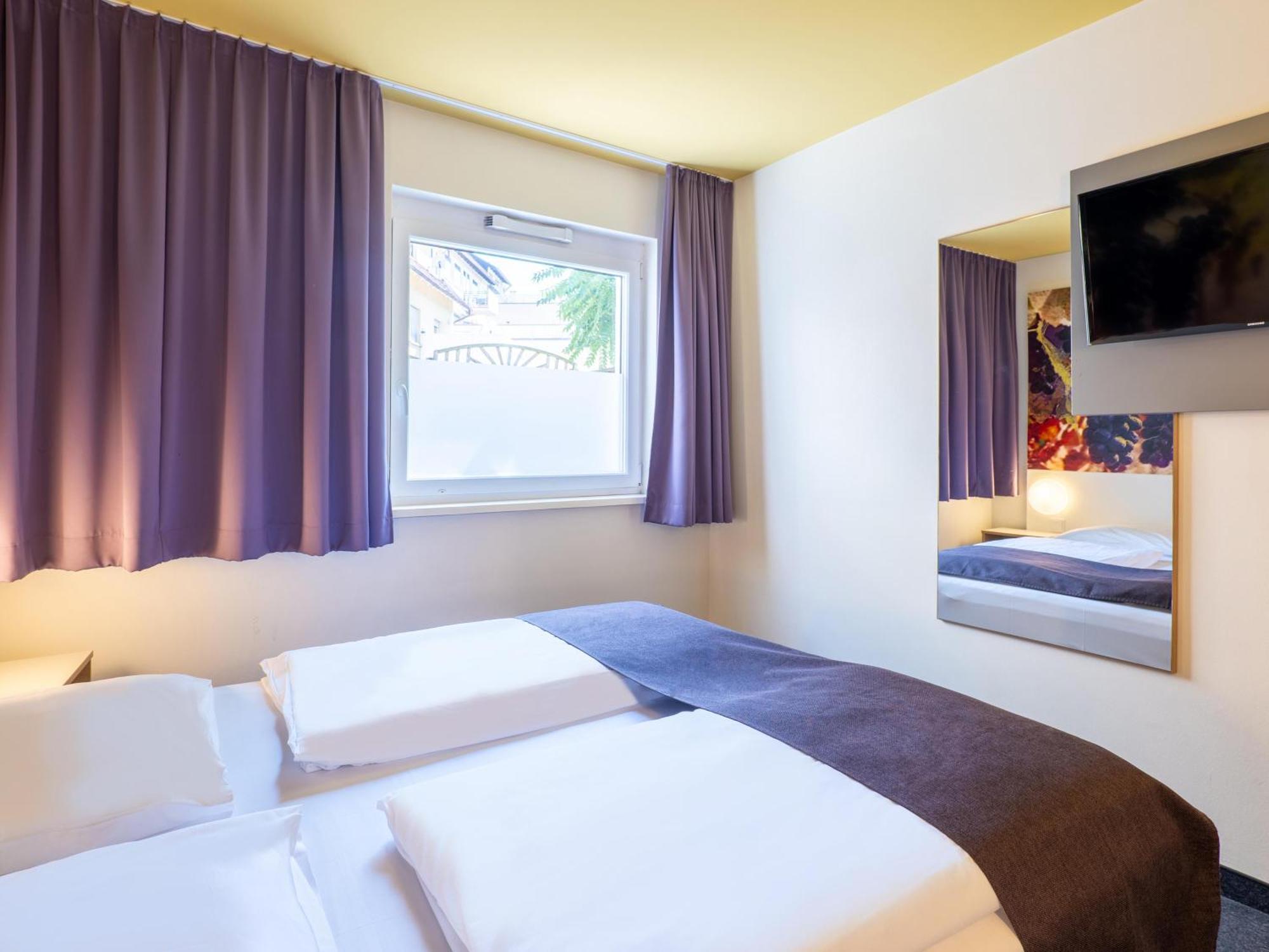 B&B Hotel Хейльбронн Экстерьер фото